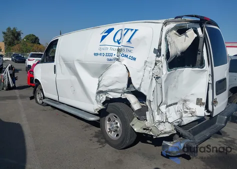 2022 Chevrolet Express Cargo Rwd 2500 Regular Wheelbase Wt z USA, uszkodzony, nr VIN 1GCWGAFP5N1269774